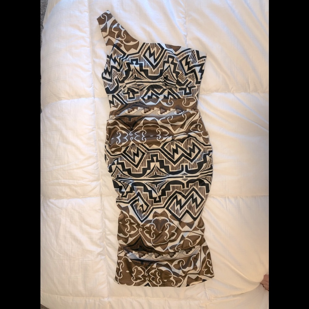 Like New Rubber Ducky One Shoulder Dress